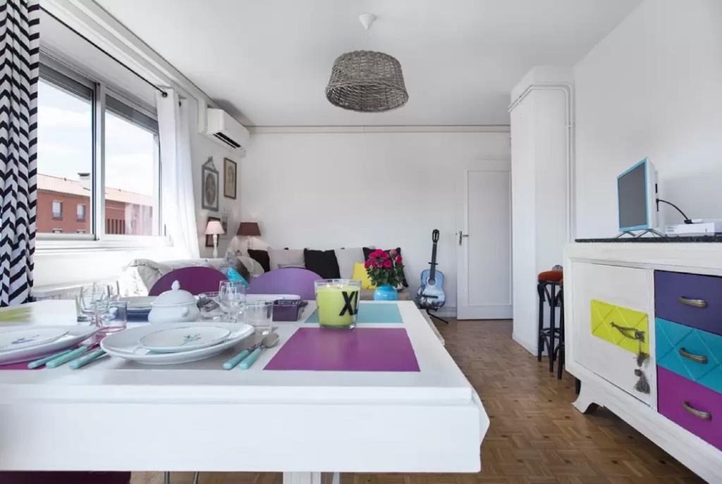 Le Clos Des Violettes Toulouse Luaran gambar